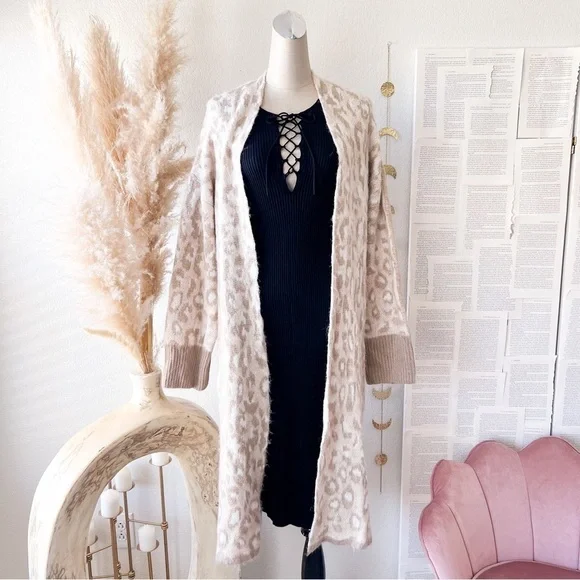 ZARA Black Ribbed Knit Lace Up V Neck Calf Length Long Sleeve Dress - Picture 4 of 11